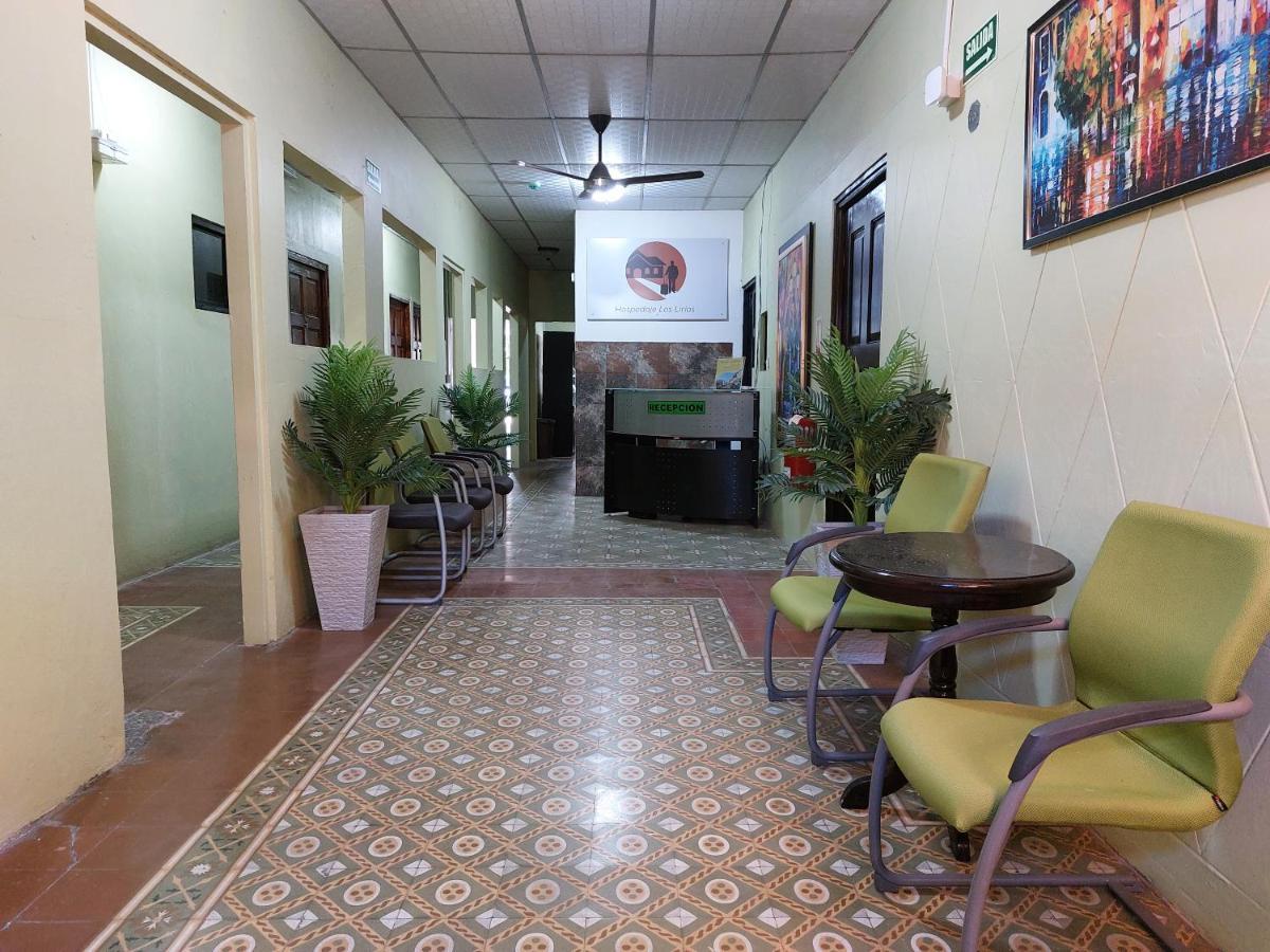 Hospedaje Los Lirios Chitré Dış mekan fotoğraf