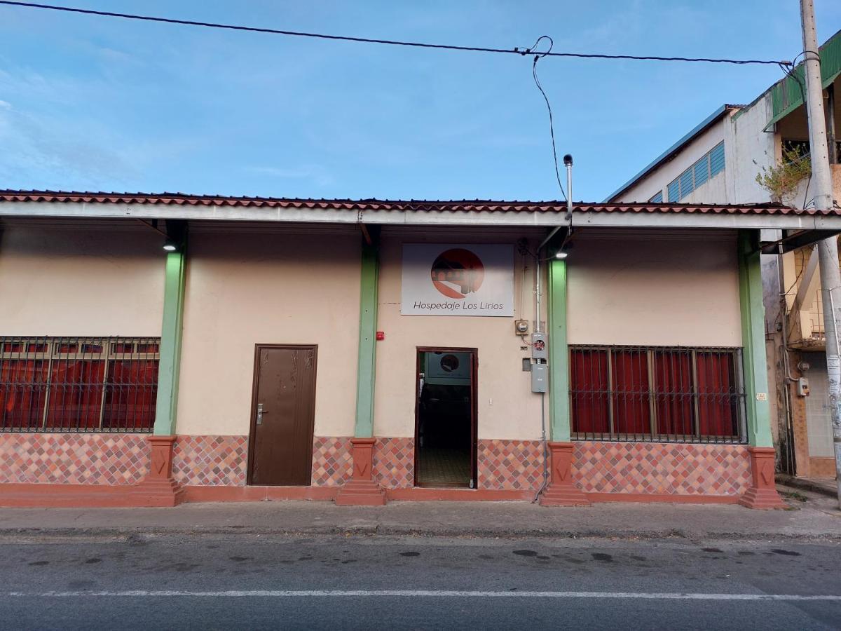 Hospedaje Los Lirios Chitré Dış mekan fotoğraf
